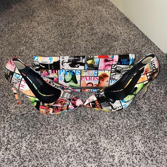 Vogue pumps and matching clutch - Picture 2 of 6